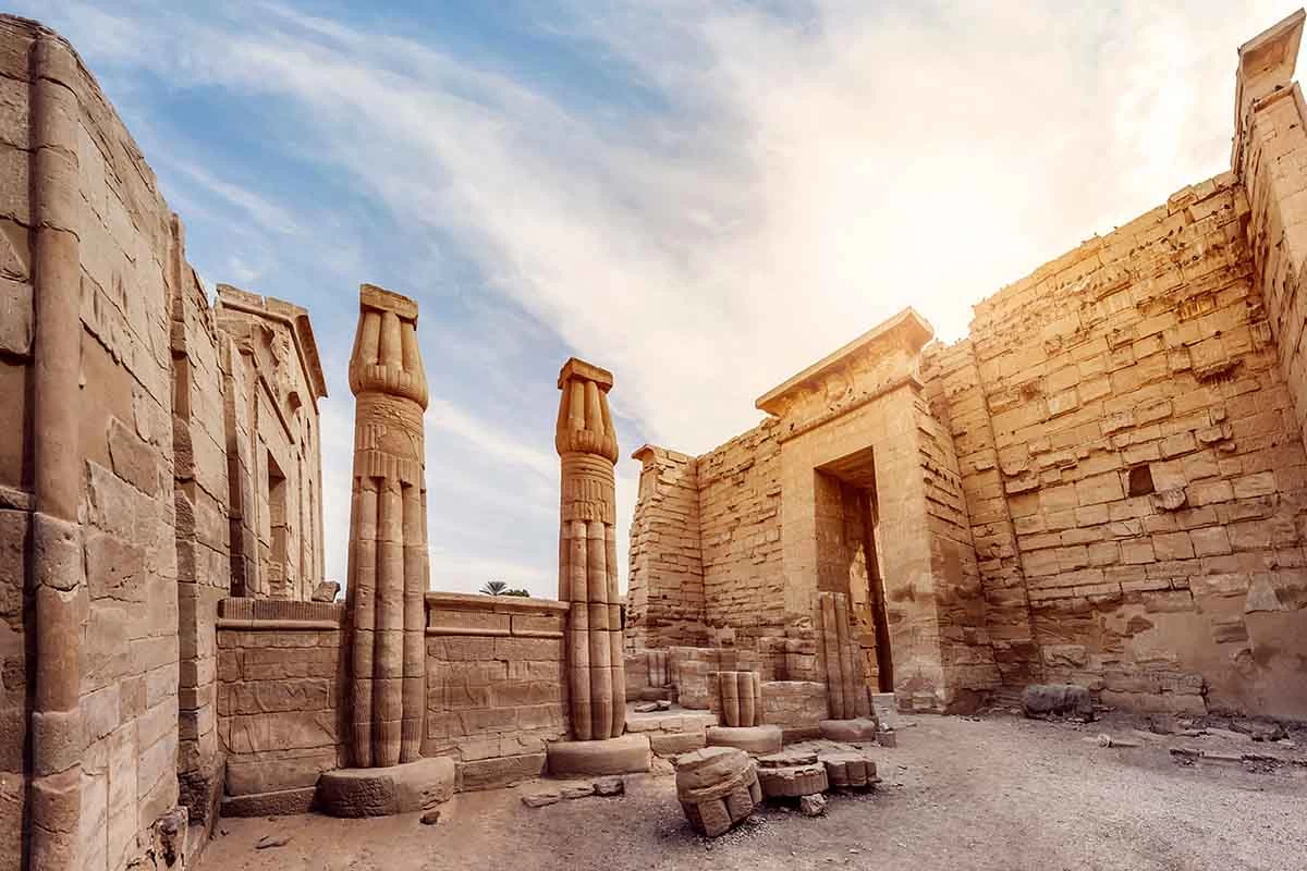 Temple of Habu & Deir el-Medina – Luxor (Half-Day Private Tour)